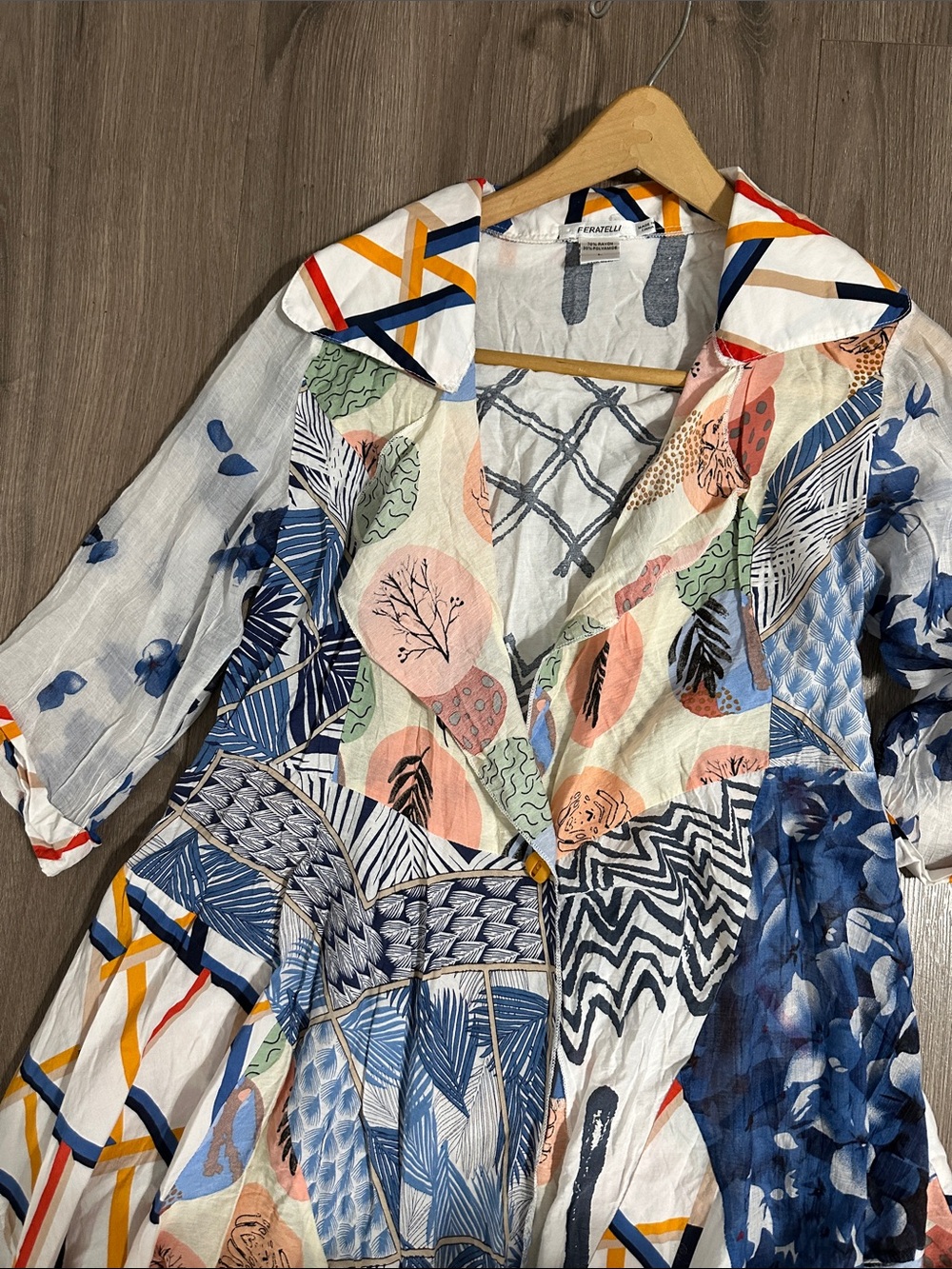 Abstract Multicolor Patterned Blazer-Style Jacket Large - Picture 2 of 6